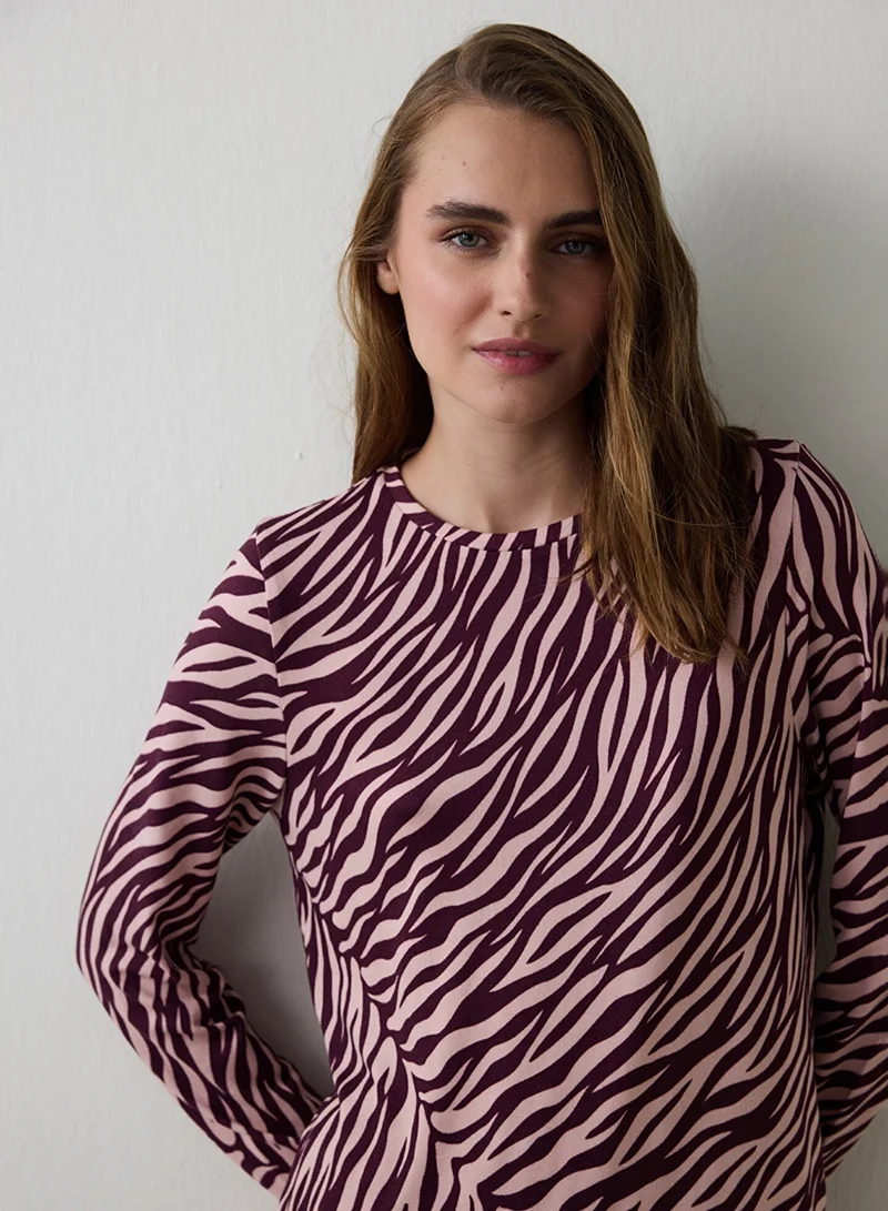 بنتي طقم بيجامة بأكمام طويلة وياقة دائرية بنقشة حمار وحشي